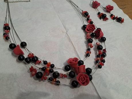 Set náhrdelník  a náušnice, 