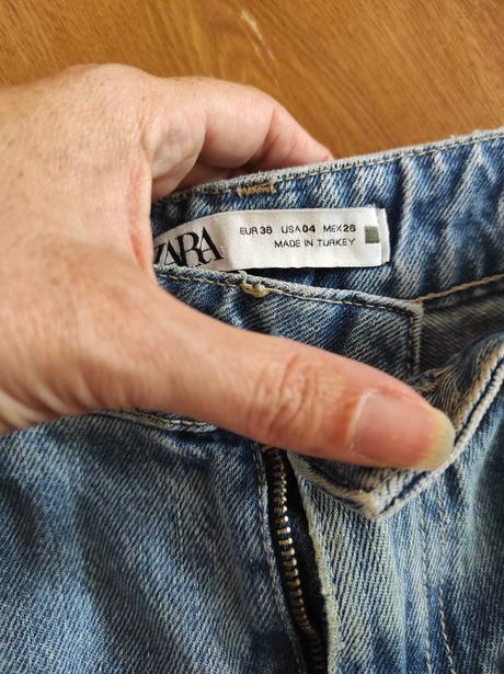 Momm jeans, zara,s
