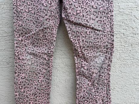 Dievčenské leopardie úzke rifle, dopodopo,122