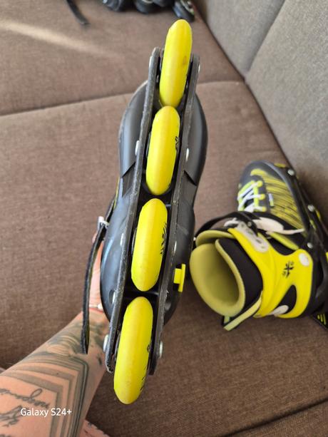 Kolieskové korčule 34-37, 34