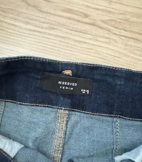 Dámské rifle, reserved,s