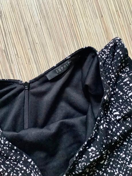 Krásne pružné šaty, esprit,38