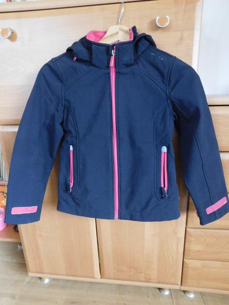 Prechodná bunda, 140