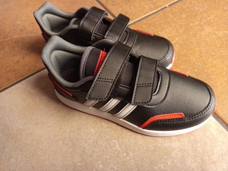 Chlapčenské tenisky, adidas,32