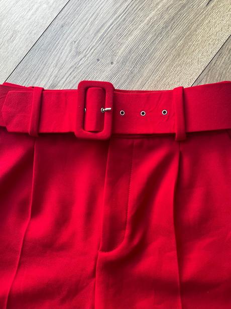 Šortky, zara,36