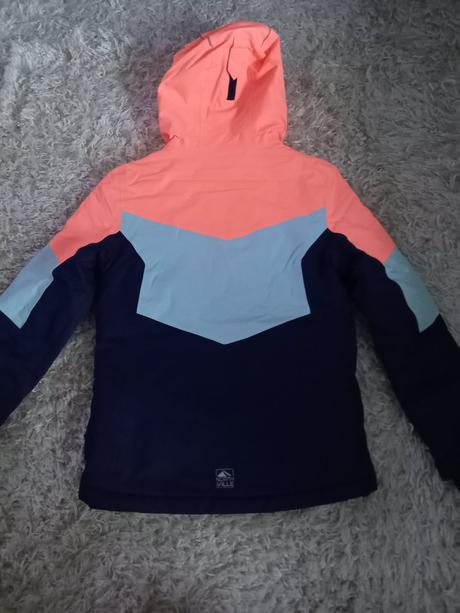 Lyžiarska bunda, c&a,146