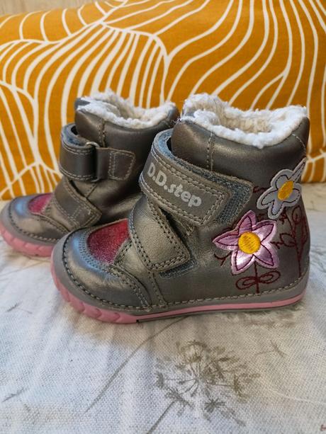 Cizmicky d.d. step, d.d.step,22