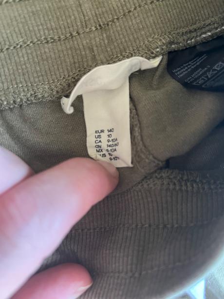 Tenké teplaky č.128, 2x č.140, h&m,128