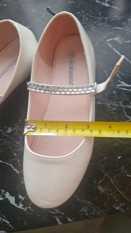 Biele baleríny, graceland,35