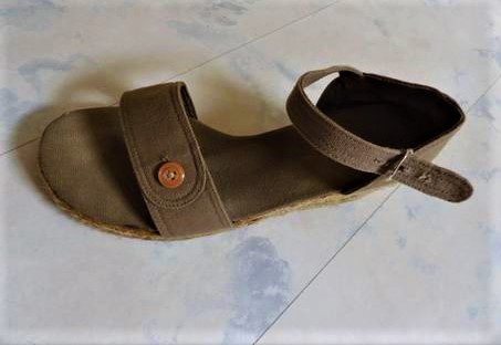 Naturálne sandálky na klíne, 38