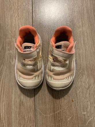 Tenisky, nike,21