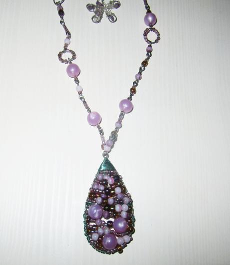 Náhrdelník a náušnice, 