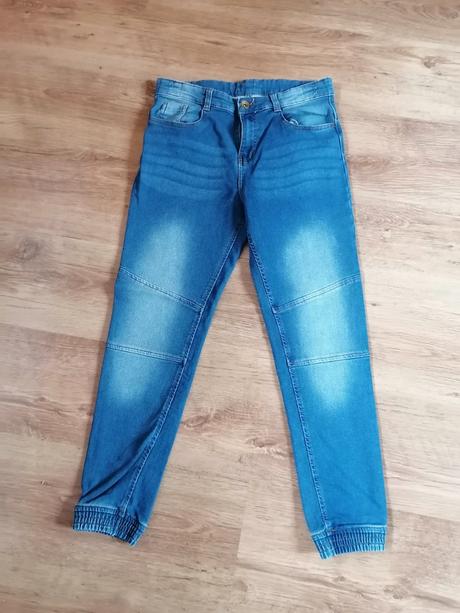 Chlapčenské rifle, reserved,158