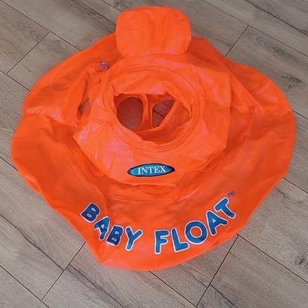 Plávacie koleso so sedením, 