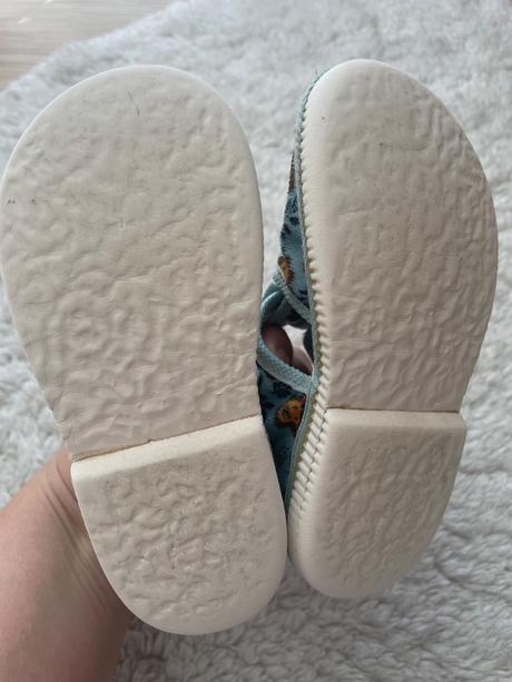 Bledomodre papucky leviky manik, manik,23