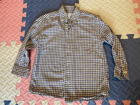 Kockovana košeľa, 110