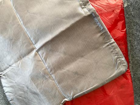 Dve návliečky na vankúš,