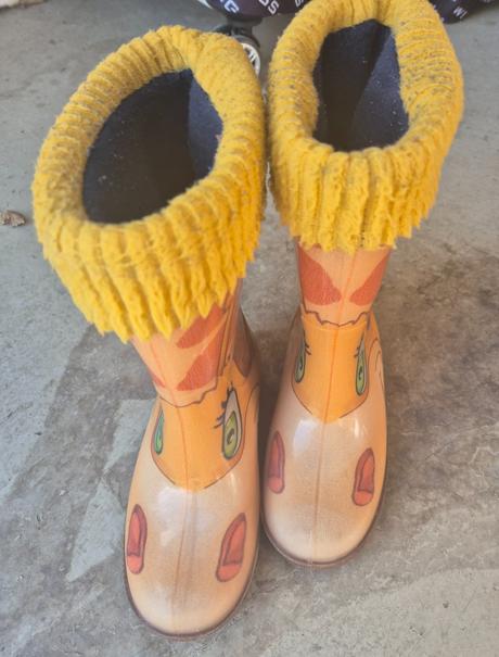 Gumáky demar, demar,28