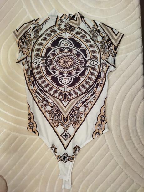 Body s krátkym rukávom, m