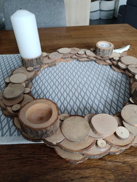 Drevený adventný veniec na dozdobenie,