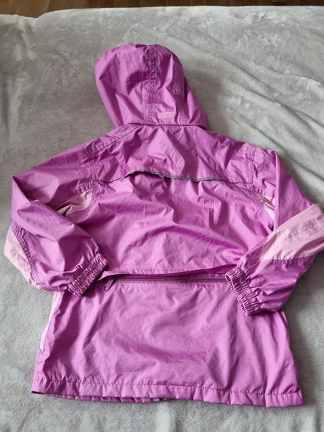 Bunda do dazda, alive,128