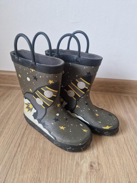 Gumáky next, next,26