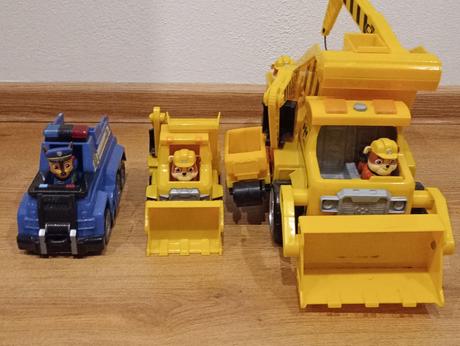 Tlapkova patrola auta, 