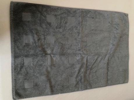 Koberček / predložka do kupelne šedá, 