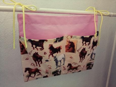 Vrecko na školskú lavicu,