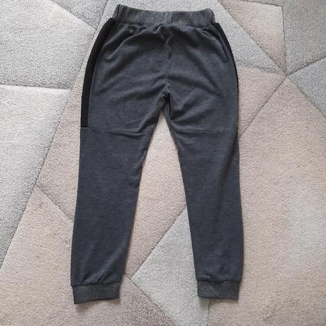 Chlapčenské teplaky, 158