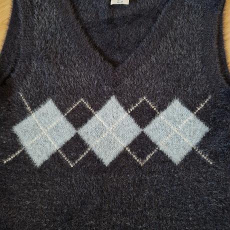 Tmavomodrá károvaná vesta z hrejivej pleteniny, abercrombie&fitch,s