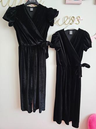 Čierny velurový overal, 110