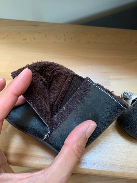 Kožené capacky 6-12, <17