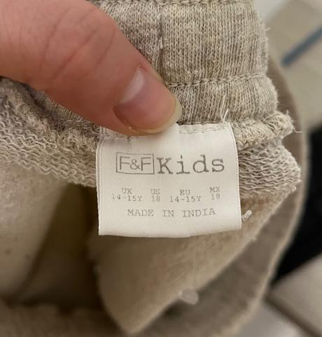 Teplákové kraťasy, f&f,170