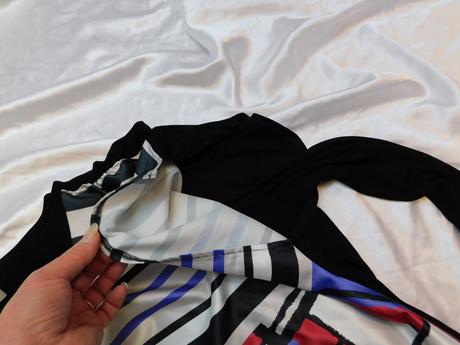 Kvalitna trendy bluzka, 44