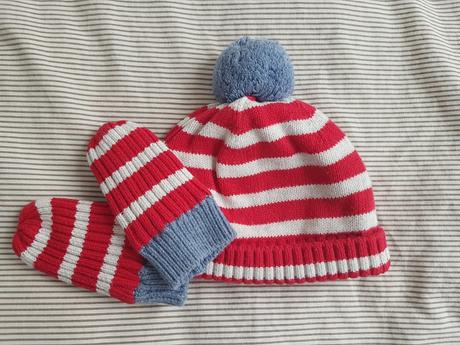 Capica a rukavice, 74