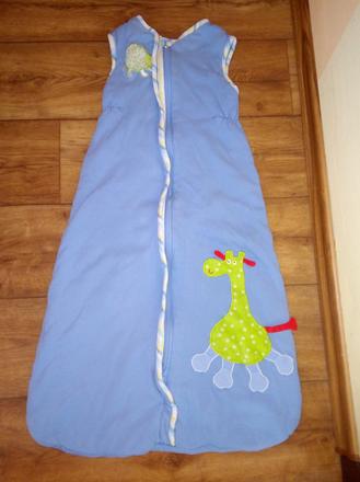 Bledomodrý teplý spací vak so zirafkou vel. 80/85, ikea
