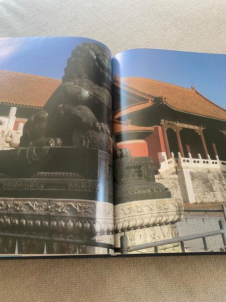 Krásna veľká kniha čína anna doležalová,