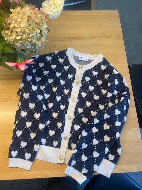 Lindex sveter- velkost l, lindex,l