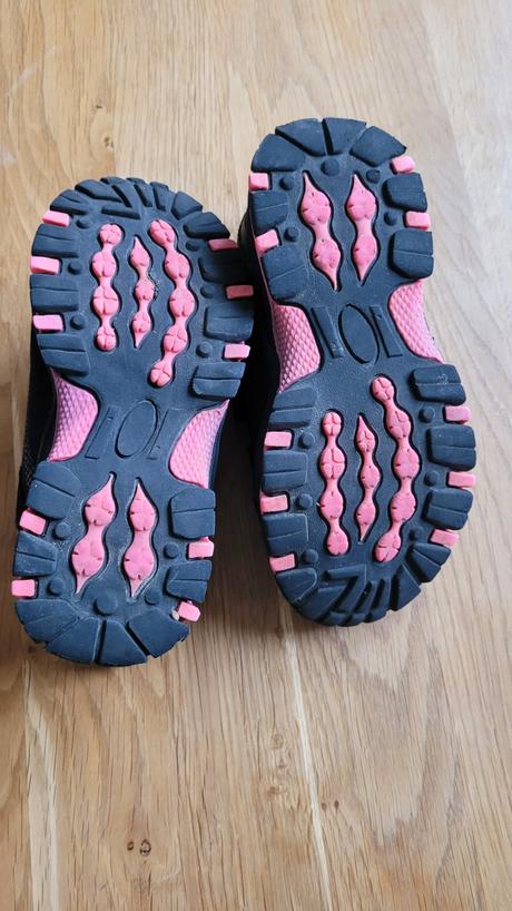 Softshellove topanky, 29