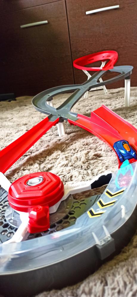 Autodráha hot wheels, 