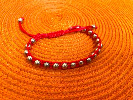 Náramok kabbalah - proti urieknutiu,