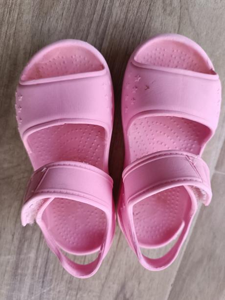 Sandále plážové, 28