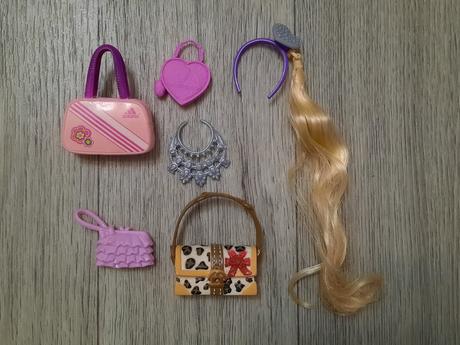 Doplnky pre barbie 11,