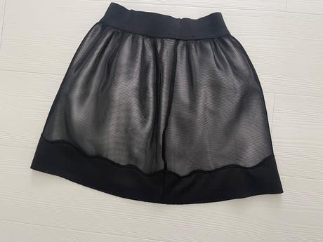 Rinascimento sukna, xs