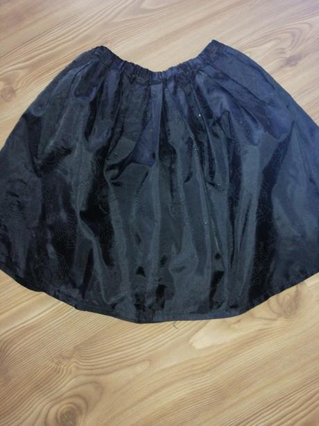 Basic sukna na halloween, 140-158,