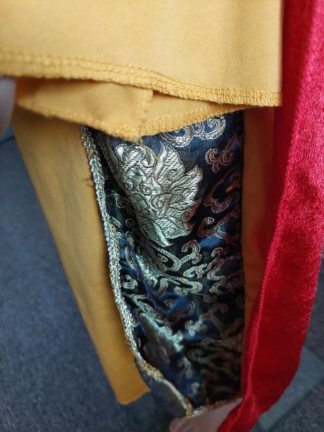 Kráľ karnevalový kostým veľ.110-116,