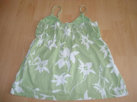 Bledozelene tricko na ramienka, l