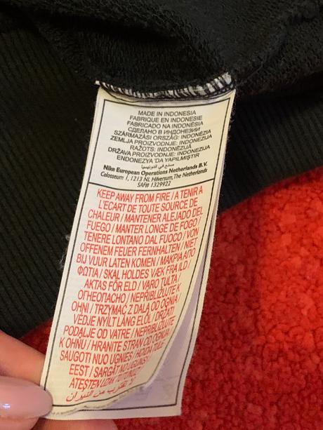 Čierna nike mikina, nike,s