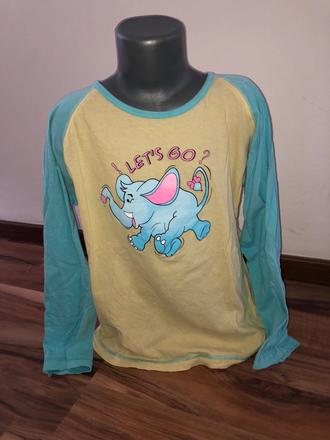 Pyžamové tričko, 158